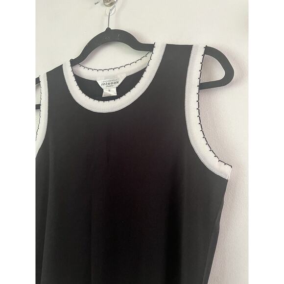 Misook Black Knit White Trim Preppy Academia Dressy Tank Top Sz Medium Petite - Picture 3 of 5